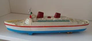 Barco antiguo años 40
