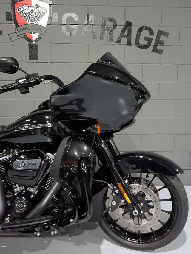 Harley Davidson Road Glide Special