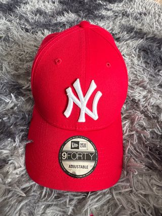 Gorra New Era 9FORTY Roja Ajustable