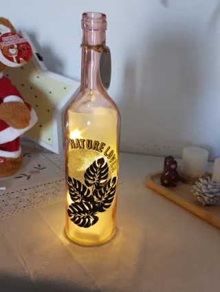 Botella decorativa con luz LED