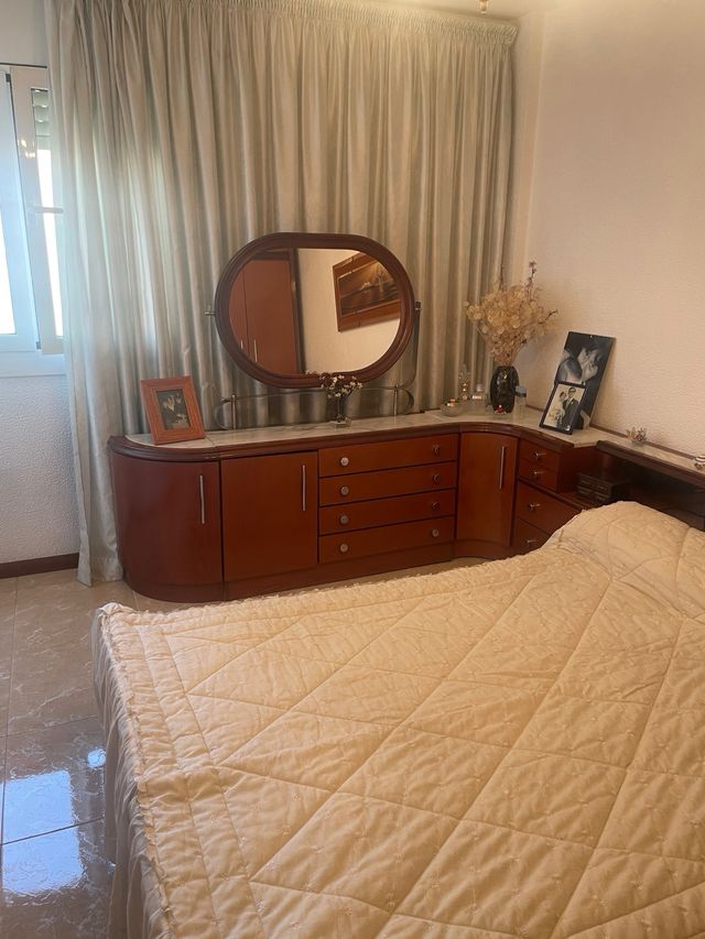 Habitación completa de madera