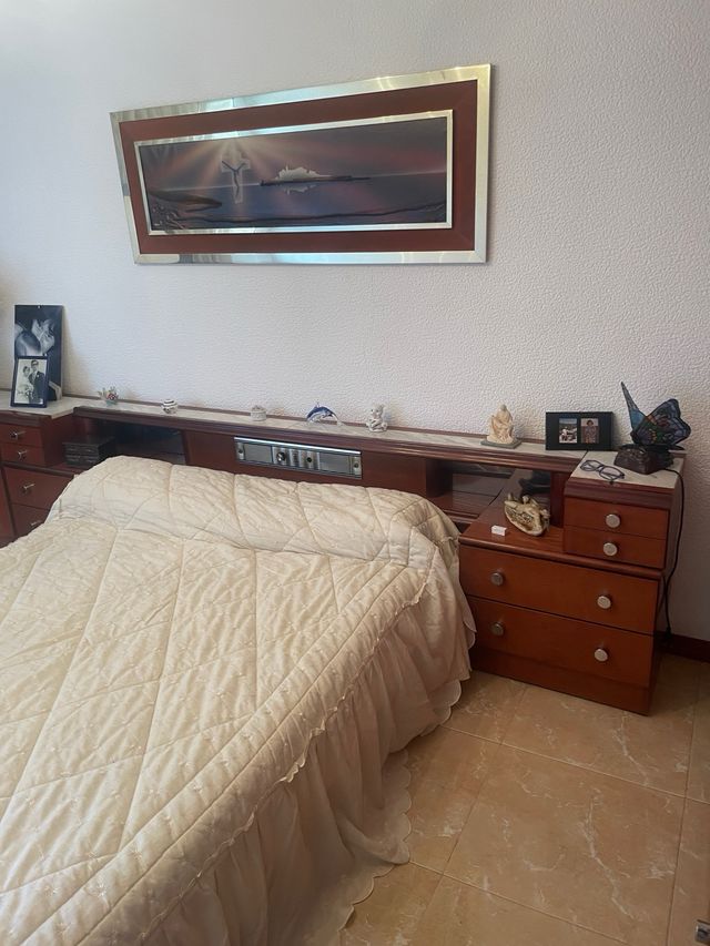 Habitación completa de madera