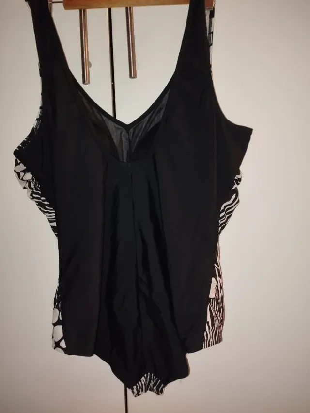 Costume intero donna fantasia bianco/nero