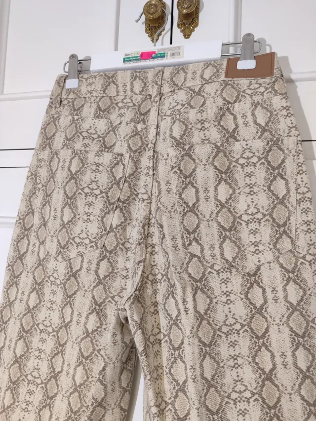 Pantalones Zara Animal Print