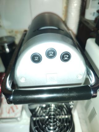 Máquina Nespresso Zenius Nova Embalada, aeroccino3