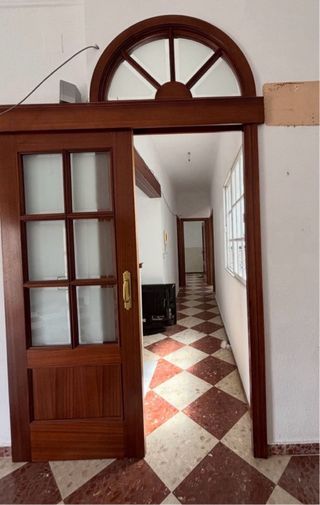 Puerta corredera madera maciza