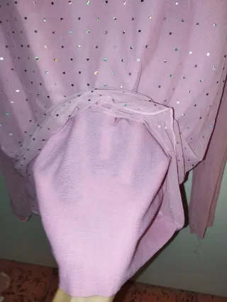 Maglia rosa con brillantini