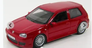 Maisto 1/24 Volkswagen Golf R32 2002