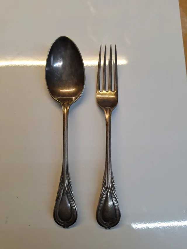 Posate vintage in metallo argentato