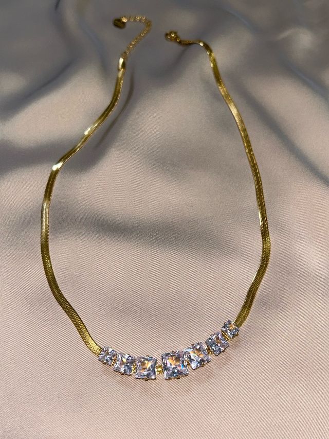 Collar Cadena Serpiente con Circonitas