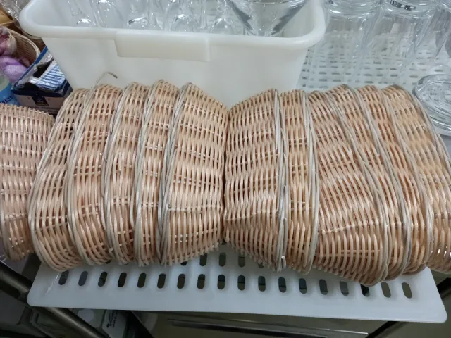 Cestillos de mimbre para el pan