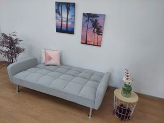 Sofá Cama Gris yTela y Metal NUEVO
