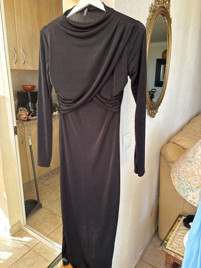 Elegante vestido negro talla única