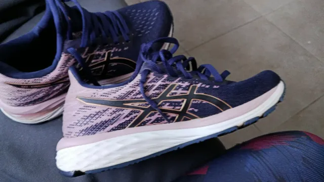 Zapatillas ASICS Azul y Rosa