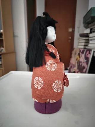 Muñeca japonesa Ningyo tradicional