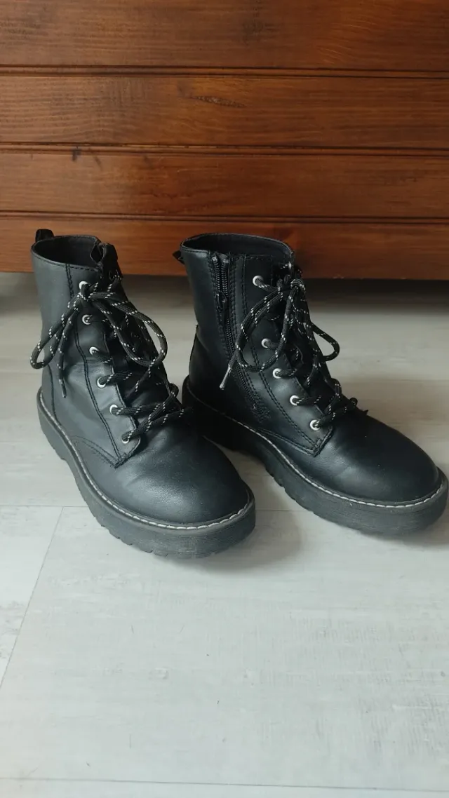 Botas militares negras talla 36