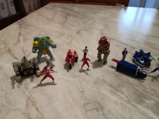 Power Rangers Giocattoli Vari sono 6 collezioni