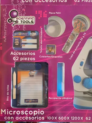 Giocattoli per microscopi con 62 accessori
