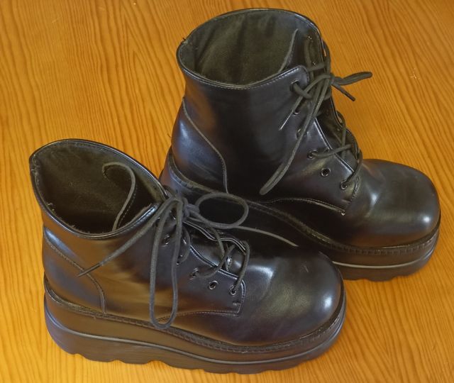 Botines plataforma negros talla 41