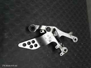 Pedana Destra Yamaha YZF R 125 (08-13)