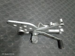 Pedana Destra Yamaha YZF R 125 (08-13)