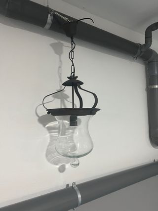 Lámpara de forja y cristal