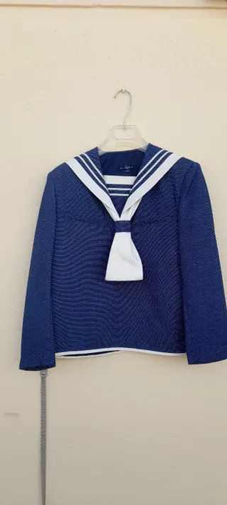 Traje niño comunión. Corbata  desmontable.T.12.