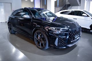 Audi RS Q8 Performance