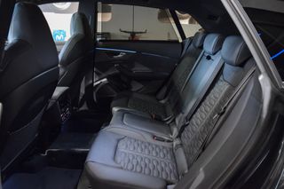 Audi RS Q8 Performance