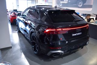 Audi RS Q8 Performance