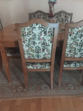 Mesa y 8 Sillas Roble Macizo