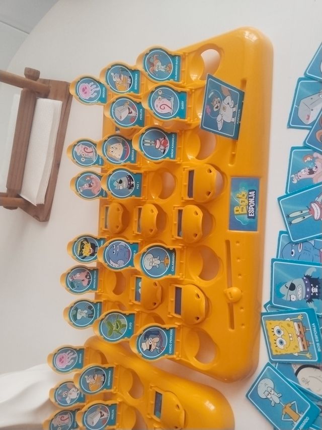 Juego ¿Quién es Quién? Bob Esponja
