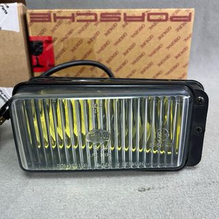 Antinieblas amarillos Porsche 944 Hella