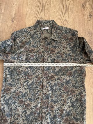 Camisa estampada flores Talla XL
