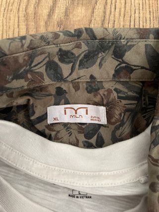 Camisa estampada flores Talla XL
