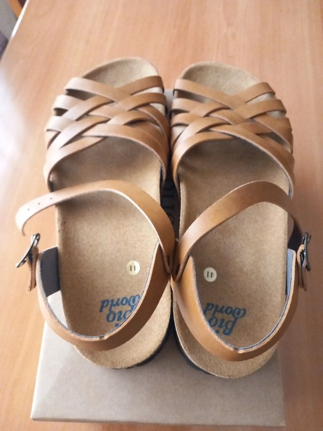 Sandalias Bioworld Marrones Veganas