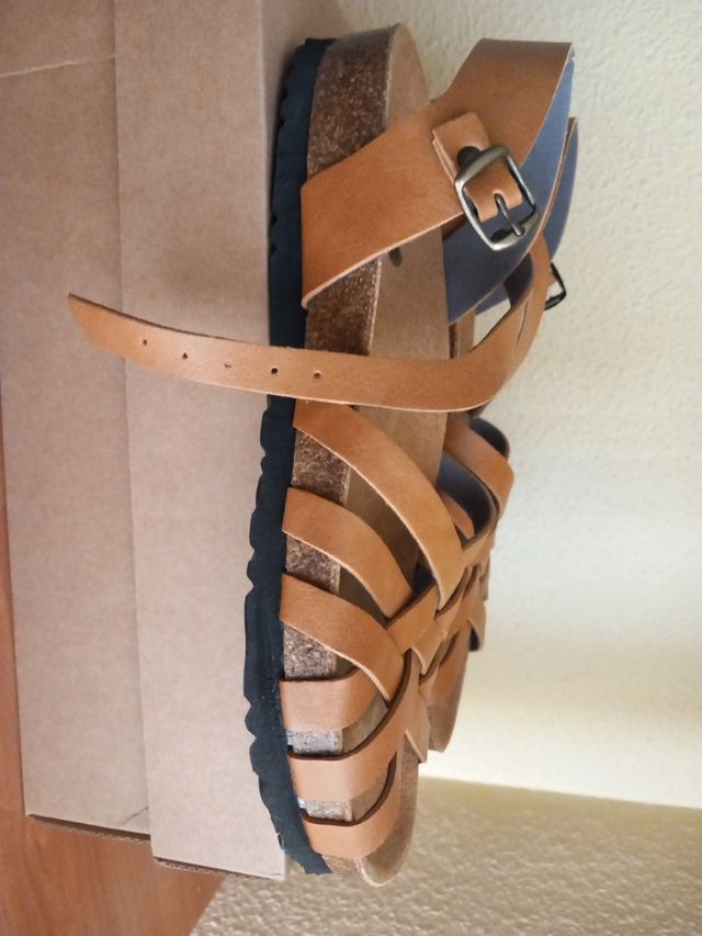 Sandalias Bioworld Marrones Veganas