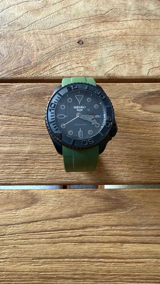 Reloj Seiko Monstraps Caucho Negro/Verde