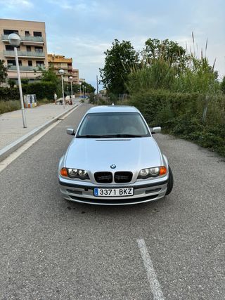 BMW Serie e46 2001