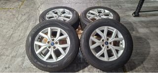 4 Llantas Vredestein Wintrac Xtreme Subaru