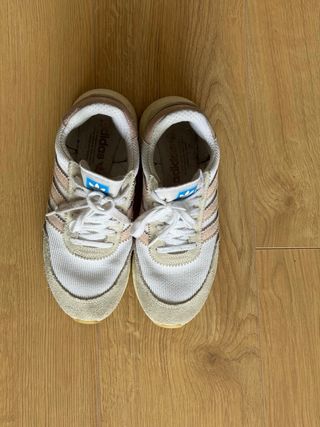 Zapatillas Adidas I-5923 rosas y blancas