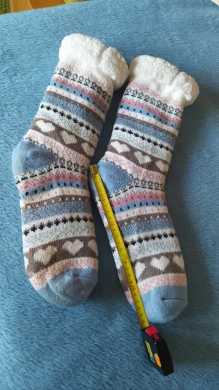 Calcetines navideños de andar por casa