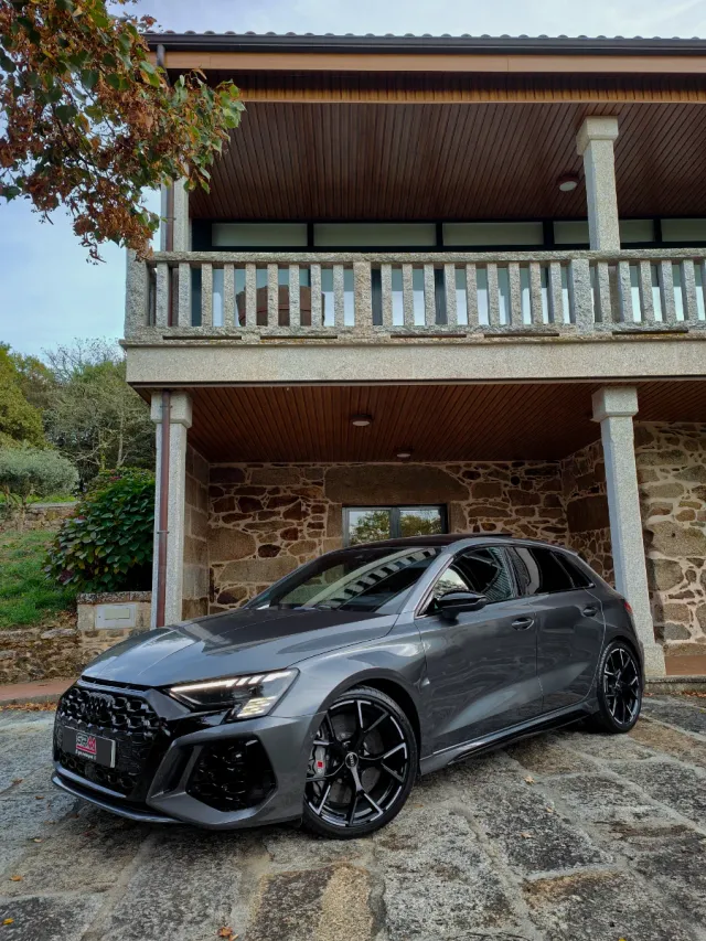Audi RS3 Sportback 2.5 TFSI 400 Quattro S-Tronic