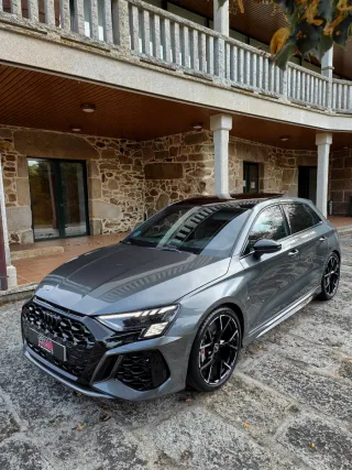 Audi RS3 Sportback 2.5 TFSI 400 Quattro S-Tronic