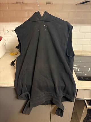 Sudadera Givenchy sin mangas Talla M