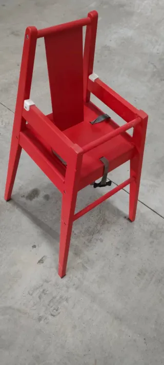 Trona Ikea Roja