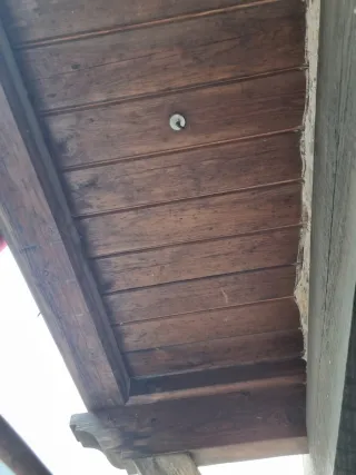 Porche de madera rústico