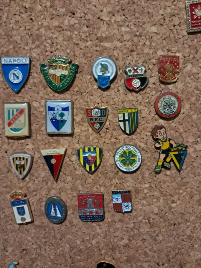 Lote de Pines Coleccionables.