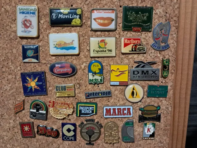 Lote de Pines Coleccionables.