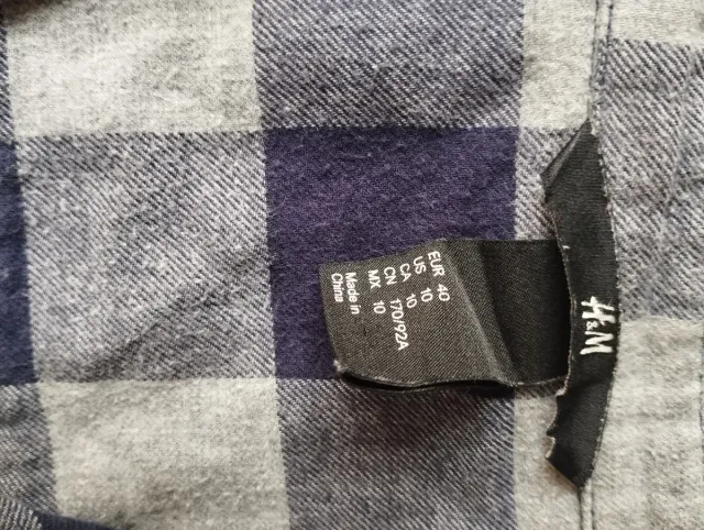 Camisa de cuadros azul y gris